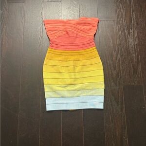 Elegant Ombre Strapless Dress